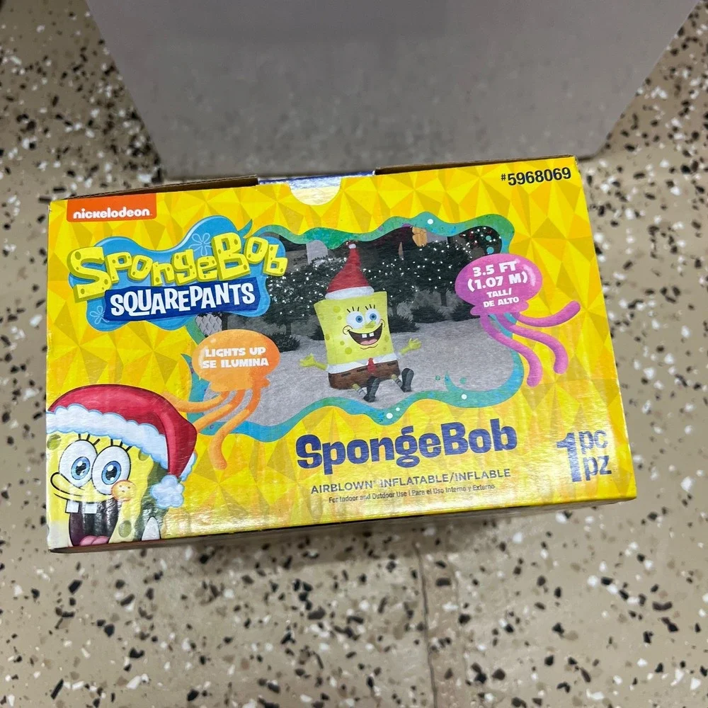 SpongeBob Squarepants Airblown Light Up‎ Inflatable 3.5ft Santa Hat Christmas